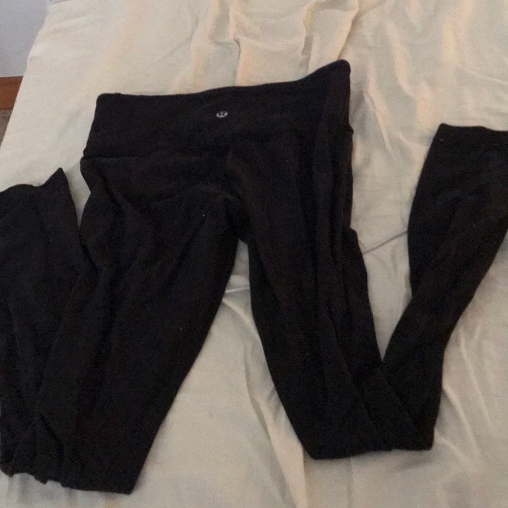 Black reversible leggings